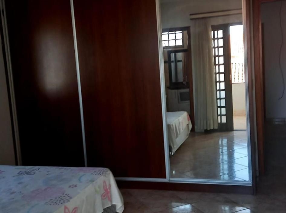 Suites Economy อูเบร์ลังเจีย ภายนอก รูปภาพ